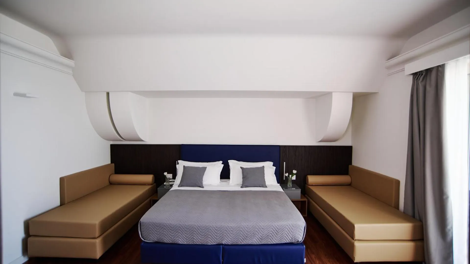 Hotel Negresco Cattolica