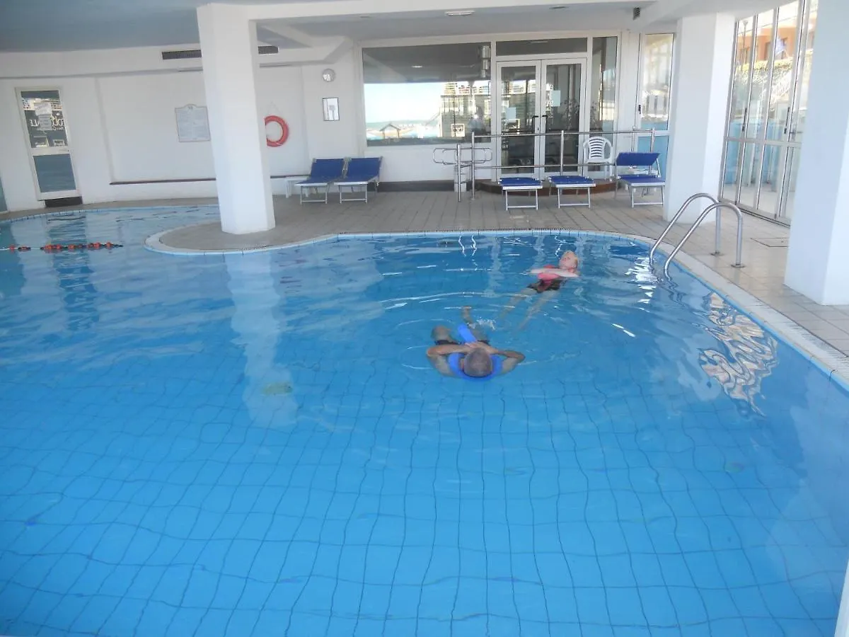 Hotel Negresco Cattolica Italy