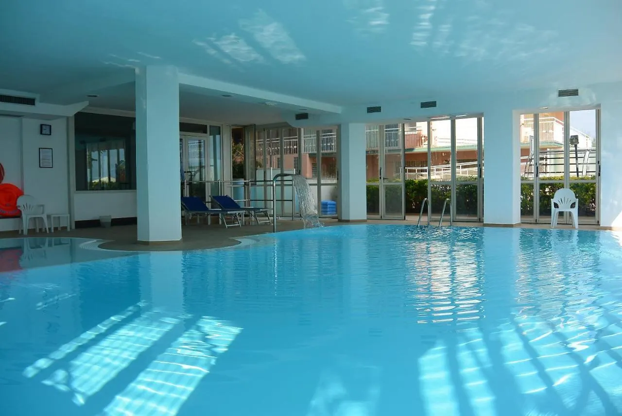 Hotel Negresco Cattolica